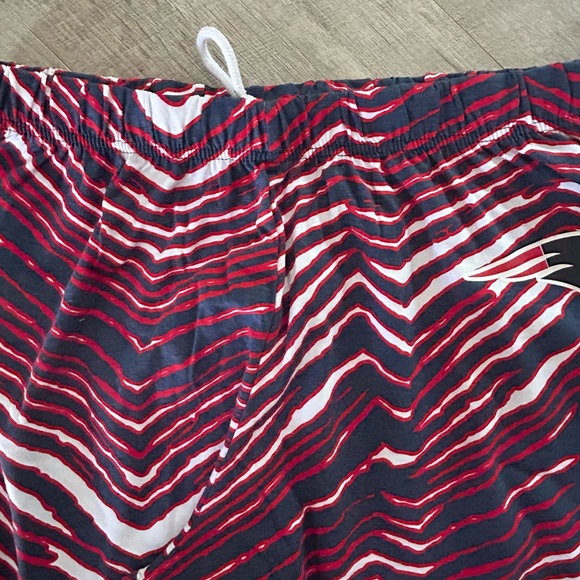 NWT NFL Team Apparel New England Patriots
Size XL Men’s pajama bottoms/lounging - Picture 6 of 8